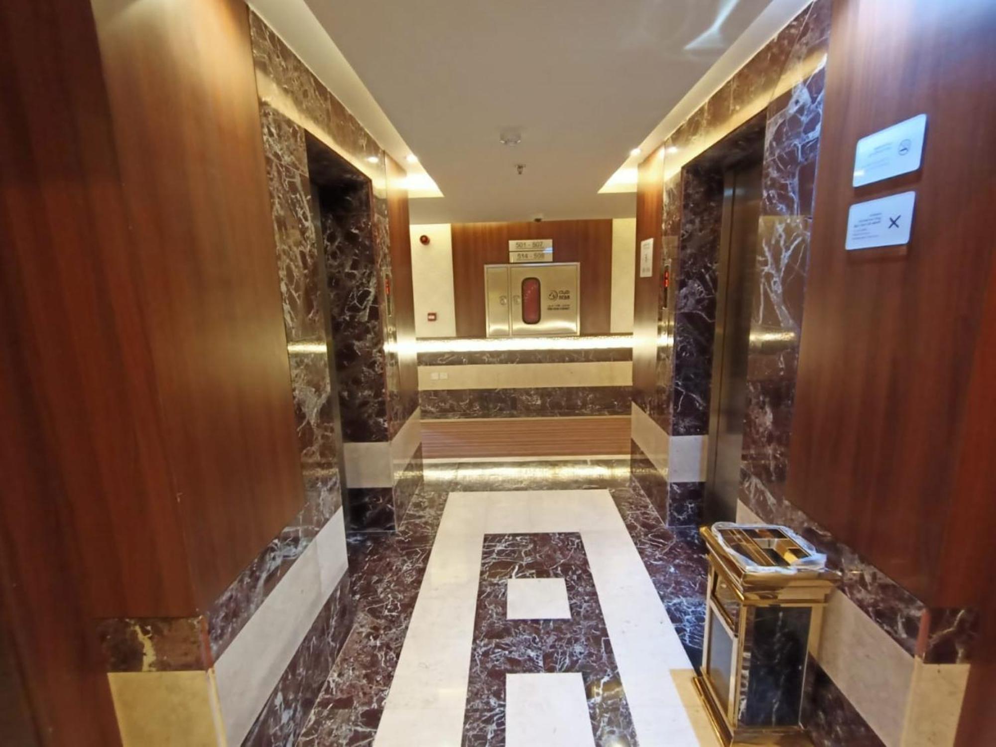 Отель Quiet Jeddah Al Hamra Экстерьер фото